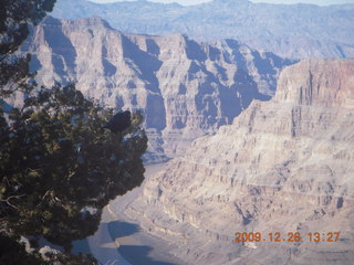 86 72s. Grand Canyon West - Guano Point