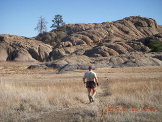 18 735. Willow Lake run in Prescott - Adam running - back