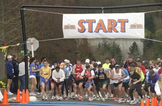 Mercer Island Half Marathon - start