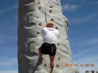 Gila Bend (E63) fly in - Adam climbing 'plastic pigs's nose' rocks - coming down