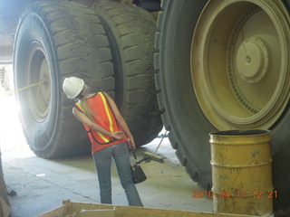 Bagdad (E51) mine tour - repair facility