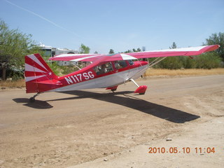 Alamo Lake airstrip - landing airplane