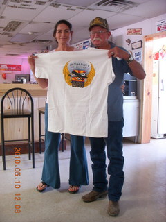 Alamo Lake airstrip - Wayside Inn - Nancy giving Carl t-shirt