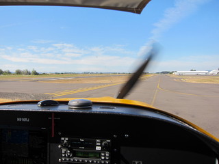 RV-7A N916RJ flight - taxi