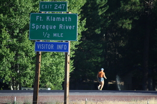 1261 7b4. 7S5 to DVT trip - Oregon - Adam running at Chiloquin State