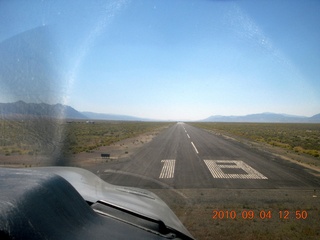 22 7b4. 7S5 to DVT trip - aerial - Nevada - Austin final approach