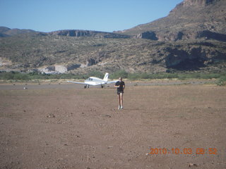 164 7c3. Superior Airport run - Jon running back from N8377W