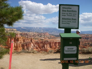 23 7cg. Bryce Canyon - dog sign - Grrr, bark, woof, Good Dog