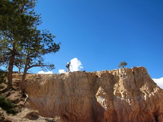 93 7cj. Sean's Bryce Canyon photos - Adam hiking