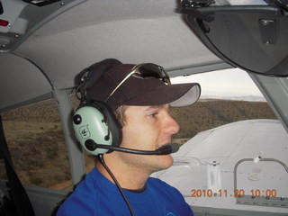 204 7dl. Dave flying N8377W