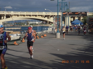 Arizona Ironman runner