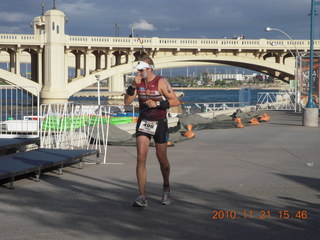 Arizona Ironman runner