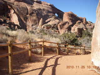 8 7dr. Moab trip - Arches Devil's Garden hike - Partition Arch