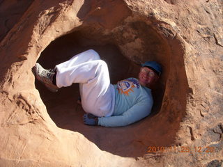 27 7dr. Moab trip - Arches Devil's Garden hike - Adam in hole in rock