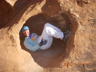 29 7dr. Moab trip - Arches Devil's Garden hike - Adam in hole in rock