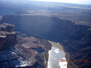 45 7dr. Moab trip - aerial - Green River