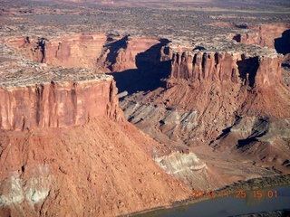 52 7dr. Moab trip - aerial - Green River canyon