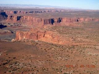 54 7dr. Moab trip - aerial - Green River canyon area
