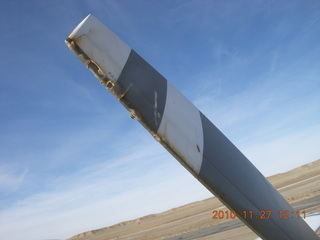 133 7dt. Moab trip - N8377W propeller with chewed up tape