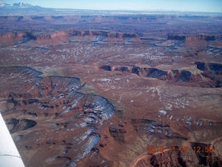 185 7dt. Moab trip - aerial - Canyonlands - Green River side