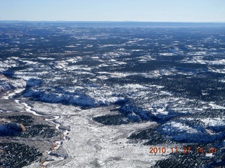 259 7dt. Moab trip - aerial - Utah - snow