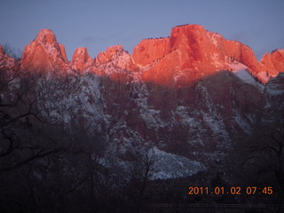 13 7f2. Zion National Park trip - dawn
