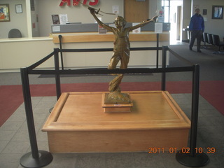 Zion National Park trip - statue in Saint George Airport