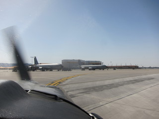 328 7g8. Sky Harbor fly-in - PHX/Cutter from inside N8377W