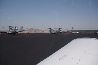 351 7g8. Sky Harbor fly-in - taxiing at PHX in N8377W