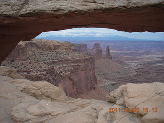 178 7j6. Canyonlands Mesa Arch view