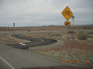 Moab-to-Canyonlands bike path