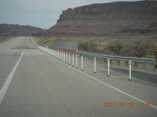 193 7j6. Moab-to-Canyonlands bike path