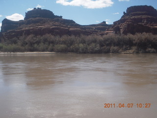 138 7j7. Canyonlands Lathrop hike/run - Colorado River