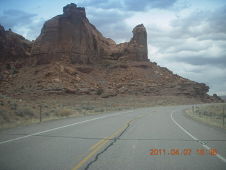 driving down from Canyonlands