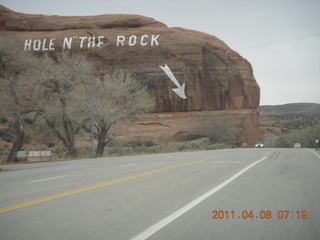 6 7j8. drive south from Moab - HOLE N THE ROCK
