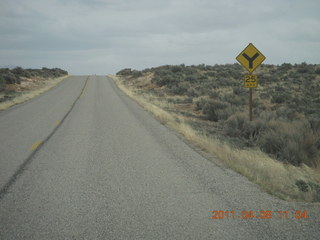 132 7j8. drive back from Needles Overlook
