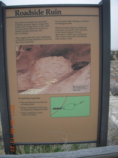 Canyonlands Needles - Roadside Ruin hike sign
