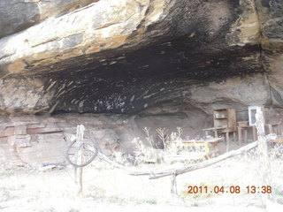 189 7j8. Canyonlands Needles - Cave Spring hike - cowboy stuff