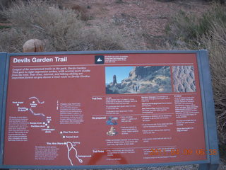 12 7j9. Arches Devil's Garden hike sign