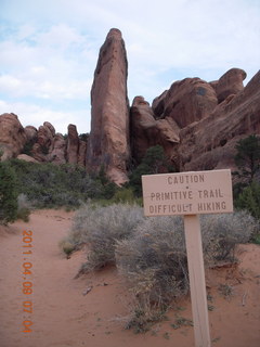 Arches Devil's Garden hike - primitive hiking sign