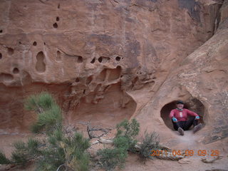 101 7j9. Arches Devil's Garden hike - Adam in hole in rock