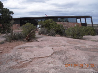 Dead Horse Point - Basin View hike - visitors center
