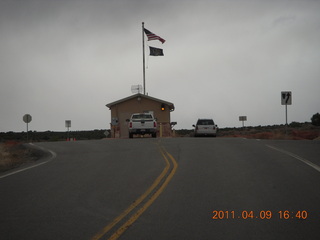309 7j9. Dead Horse Point - flags whipping in the wind