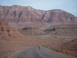 1495 7jg. Marble Canyon run - Adam running