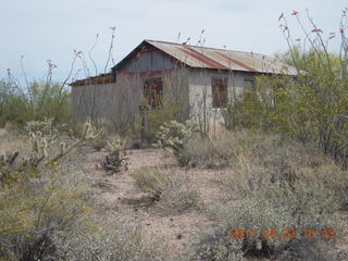 105 7jp. Vulture Mine walk to tour