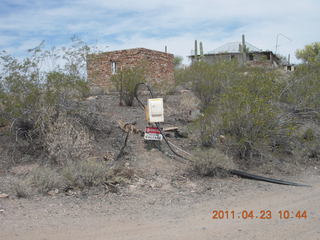 107 7jp. Vulture Mine walk to tour