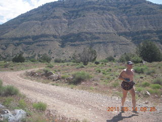 Ruhil's pictures - Marble Canyon - Adam and Dave running