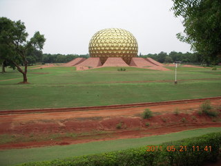 77 7km. India - Auroville - golden globe