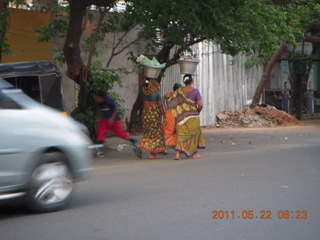 India - Puducherry (Pondicherry) run - market crowd
