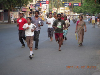 42 7kn. India - Puducherry (Pondicherry) run - other runners (with numbers)